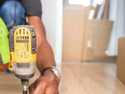 Professional Tools & Equipment